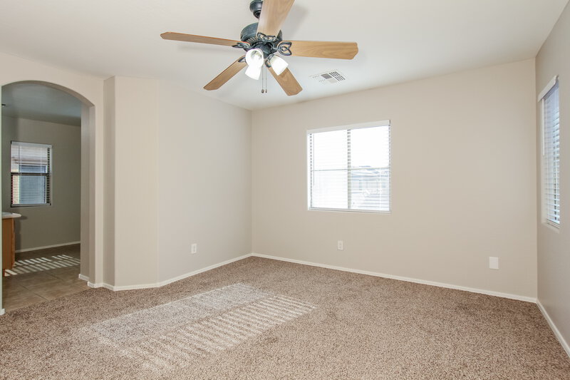 2,305/Mo, 4665 E Olney Ave Gilbert, AZ 85234 Main Bedroom View 2