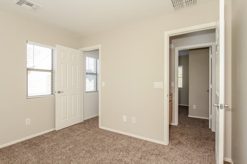 2,305/Mo, 4665 E Olney Ave Gilbert, AZ 85234 Bedroom View 2