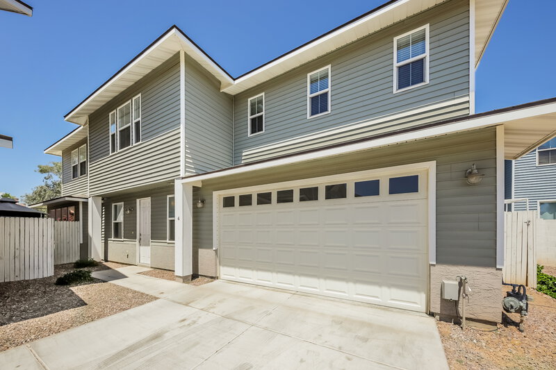 2,520/Mo, 3218 W Glendale Ave Unit 4 Phoenix, AZ 85051 External View