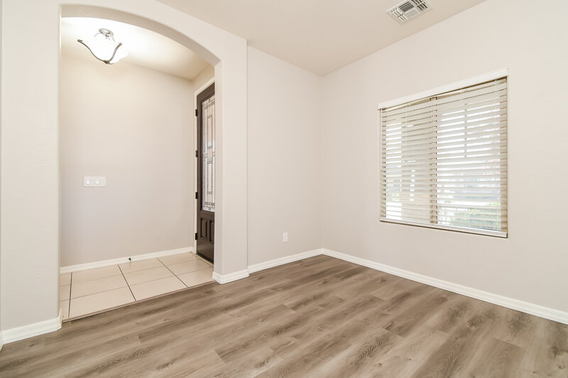 2,495/Mo, 1458 W Alder Rd Queen Creek, AZ 85140 Office View