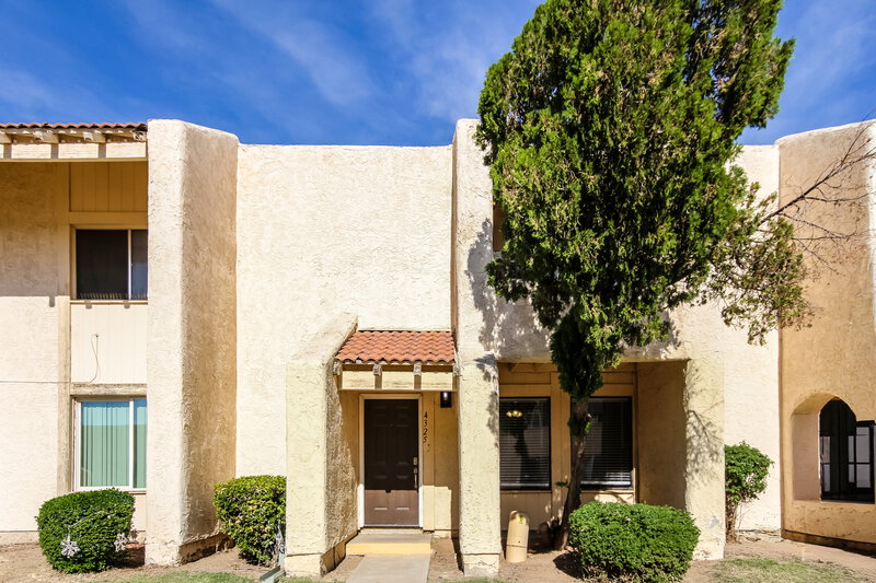 1,660/Mo, 4325 W Solano Dr N Glendale, AZ 85301 External View