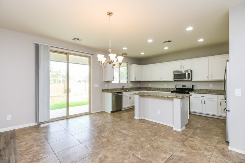 3,150/Mo, 21246 E Cherrywood Dr Queen Creek, AZ 85142 Dining Room View