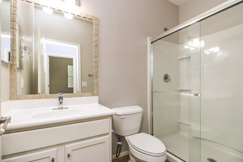 3,150/Mo, 21246 E Cherrywood Dr Queen Creek, AZ 85142 Bathroom View 2