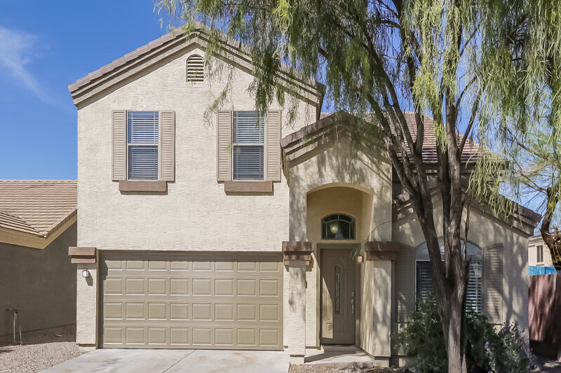 2,395/Mo, 5610 S 32nd Dr Phoenix, AZ 85041 External View