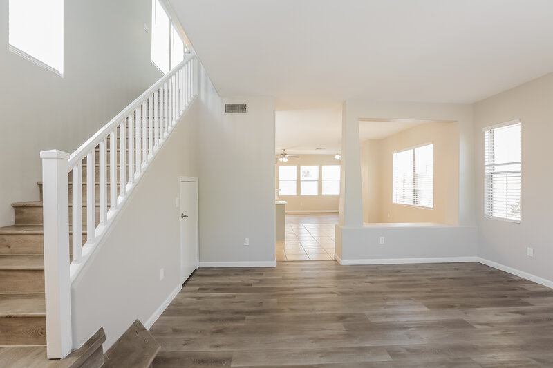 3,140/Mo, 4009 W Minton St Phoenix, AZ 85041 Family Room View