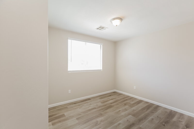 3,140/Mo, 4009 W Minton St Phoenix, AZ 85041 Bedroom View