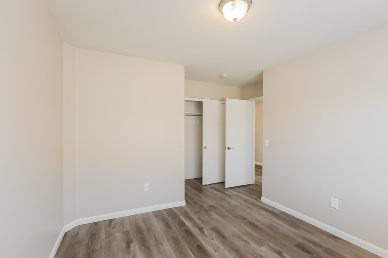 3,140/Mo, 4009 W Minton St Phoenix, AZ 85041 Bedroom View 2