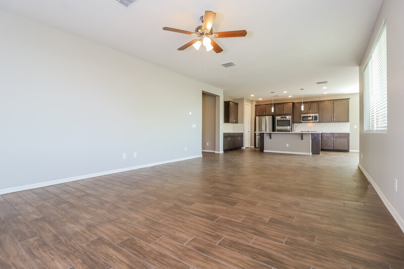 2,815/Mo, 21051 W Almeria Rd Buckeye, AZ 85396 Misc View 2