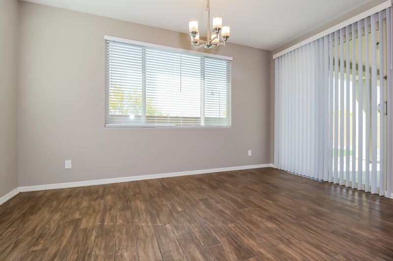 2,815/Mo, 21051 W Almeria Rd Buckeye, AZ 85396 Floorplan View 3