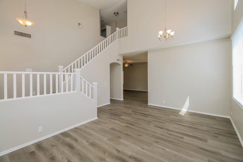 2,940/Mo, 2833 S Mesita Mesa, AZ 85212 Family Room View 2