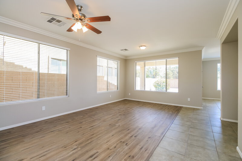 2,595/Mo, 3178 S Southwind Dr Gilbert, AZ 85295 Living Room View