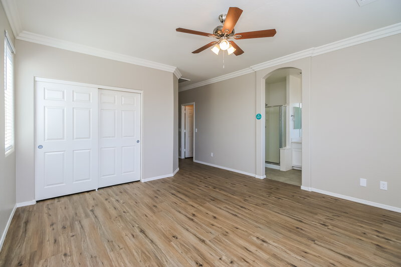 2,595/Mo, 3178 S Southwind Dr Gilbert, AZ 85295 Main Bedroom View 2