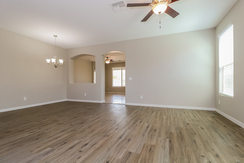 2,240/Mo, 1903 S 169th Ave Goodyear, AZ 85338 Living Room View 2