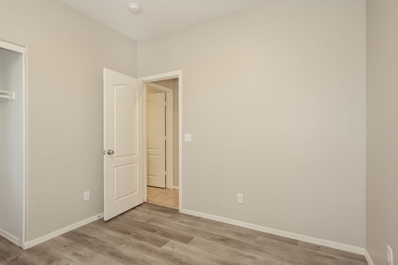 2,205/Mo, 8713 N 58th Ln Glendale, AZ 85302 Misc View 10