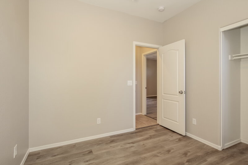 2,205/Mo, 8713 N 58th Ln Glendale, AZ 85302 Misc View 14