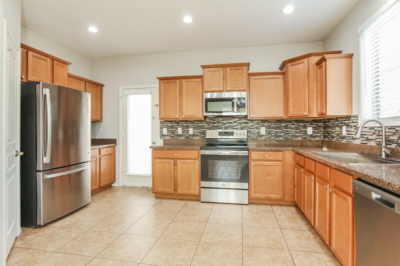 1,990/Mo, 17716 N 114th Ln Surprise, AZ 85378 Kitchen View