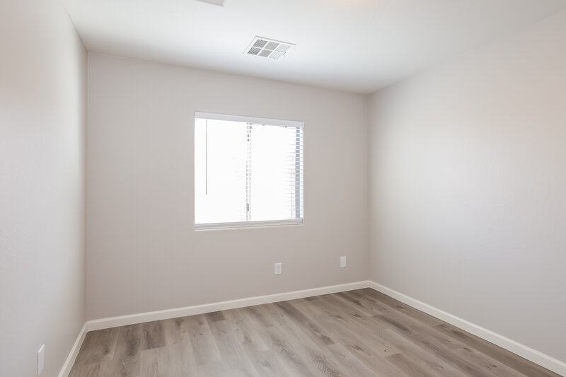 2,250/Mo, 17716 N 114th Ln Surprise, AZ 85378 Bedroom View