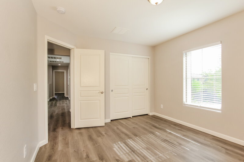 1,990/Mo, 17716 N 114th Ln Surprise, AZ 85378 Bedroom View 2