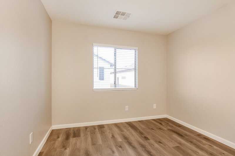 1,990/Mo, 17716 N 114th Ln Surprise, AZ 85378 Bedroom View 3