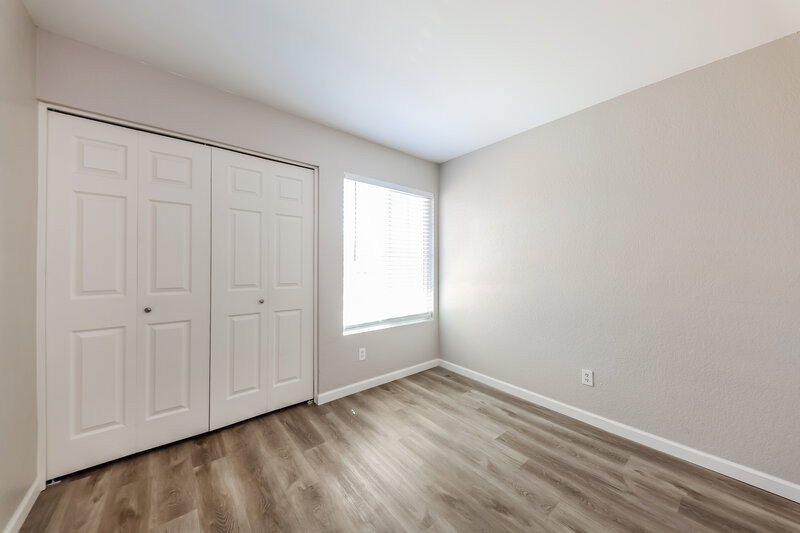2,225/Mo, 5526 W Garden Dr Glendale, AZ 85304 Bedroom View