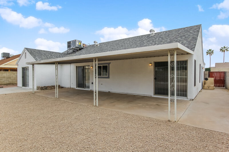 2,160/Mo, 5526 W Garden Dr Glendale, AZ 85304 Rear View