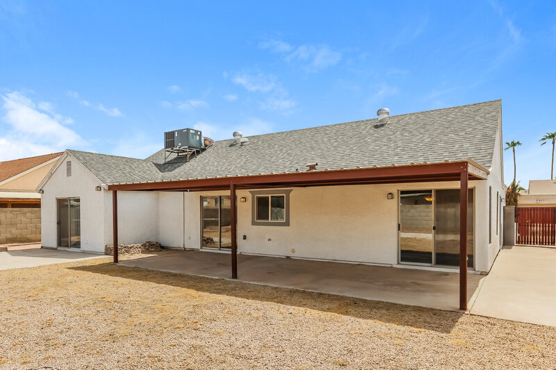 2,225/Mo, 5526 W Garden Dr Glendale, AZ 85304 Rear View