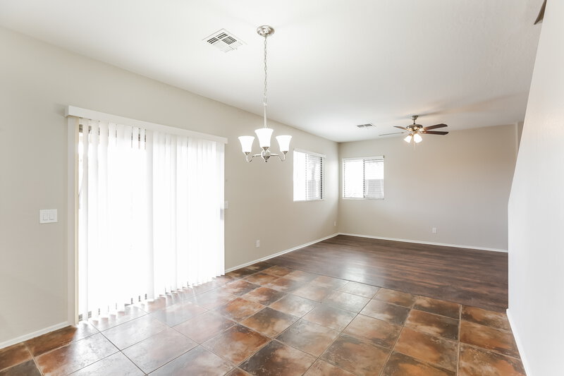 2,120/Mo, 1304 E Dunbar Dr Phoenix, AZ 85042 Misc View 3