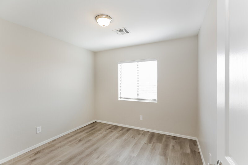 2,120/Mo, 1304 E Dunbar Dr Phoenix, AZ 85042 Misc View 10