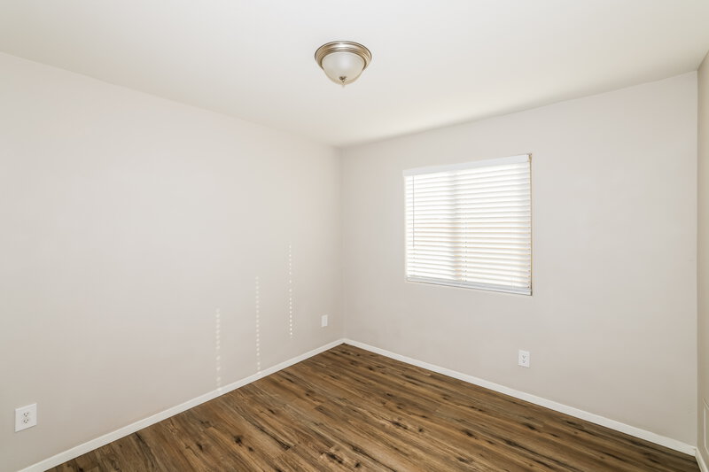 1,965/Mo, 7353 W Elwood St Phoenix, AZ 85043 Bedroom View