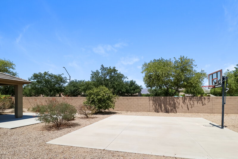 2,480/Mo, 9740 N 180th Ln Waddell, AZ 85355 Exterior View