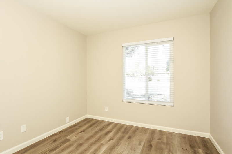 2,390/Mo, 9051 E Princess Dr Mesa, AZ 85207 Bedroom View 4