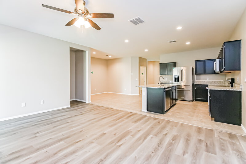 2,055/Mo, 4832 E Rhodium Dr San Tan Valley, AZ 85143 Living Room View