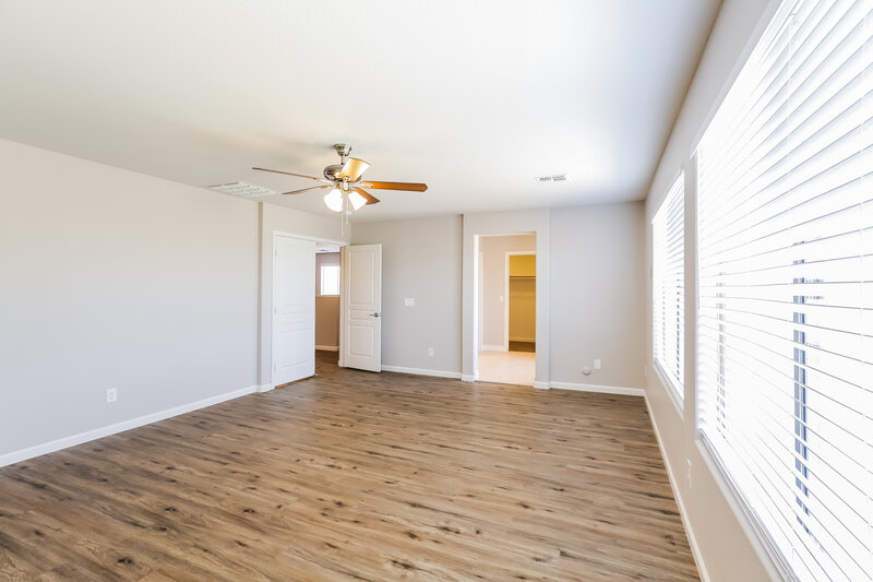 2,590/Mo, 7008 W Alta Vista Rd Laveen, AZ 85339 Main Bedroom View 2