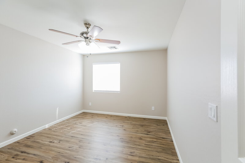 2,590/Mo, 7008 W Alta Vista Rd Laveen, AZ 85339 Bedroom View