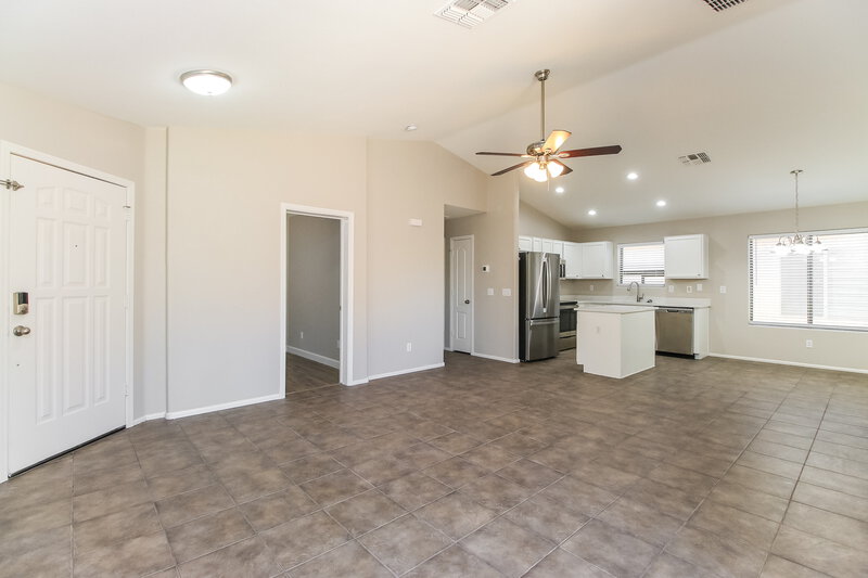 1,775/Mo, 4094 E Azurite Rd San Tan Valley, AZ 85143 Living Room View 3