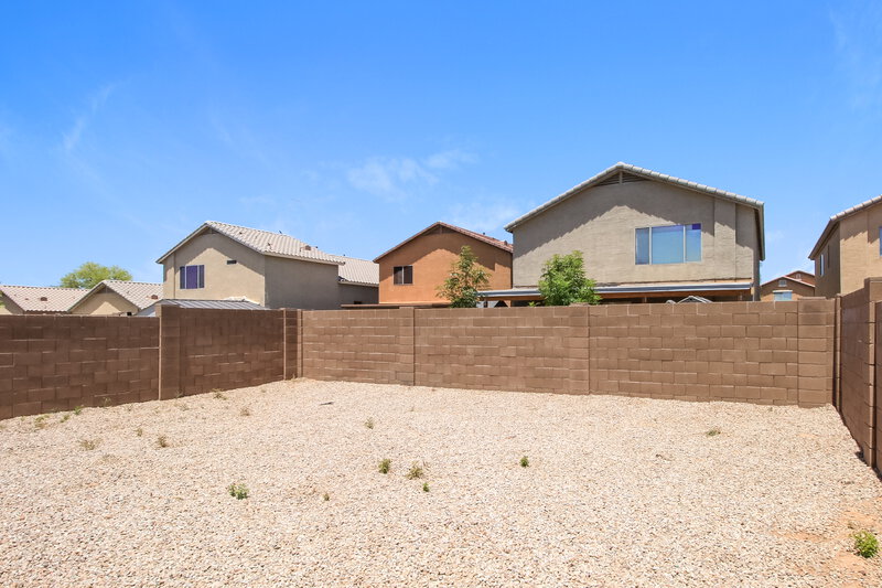1,775/Mo, 4094 E Azurite Rd San Tan Valley, AZ 85143 Backyard View