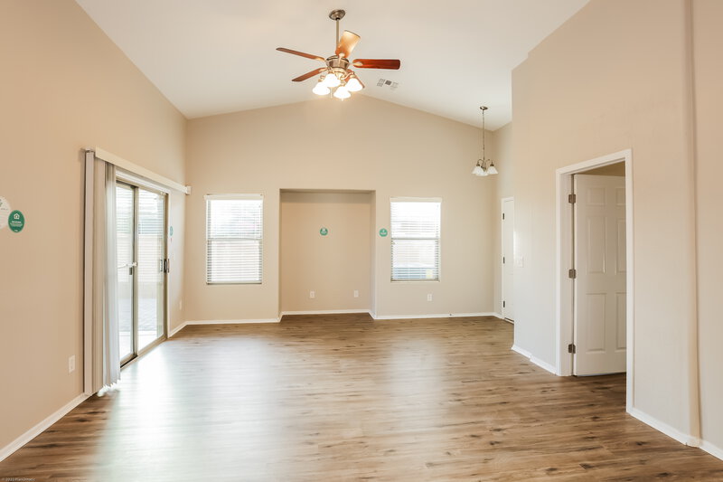 2,190/Mo, 22333 E Via del Rancho Queen Creek, AZ 85142 Living Room View
