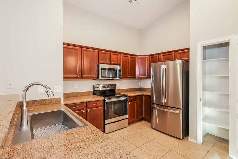 2,190/Mo, 22333 E Via del Rancho Queen Creek, AZ 85142 Kitchen View 2