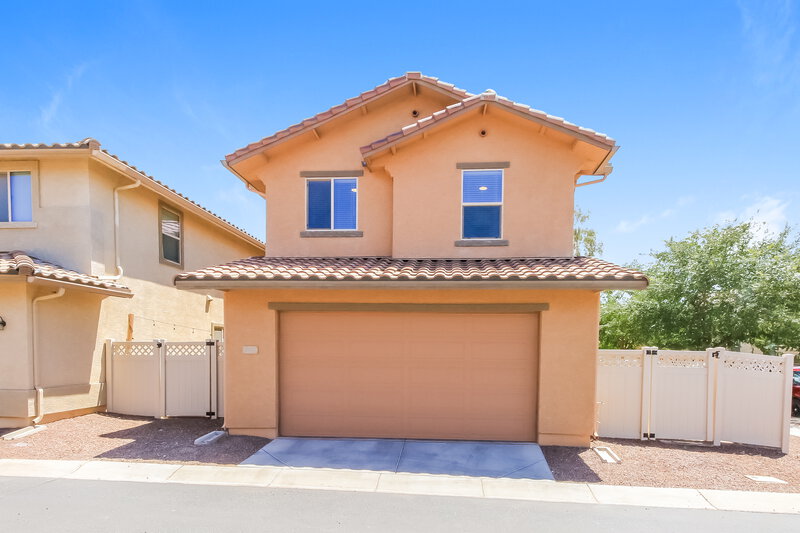 2,425/Mo, 899 S Pheasant Dr Gilbert, AZ 85296 Rear View 2
