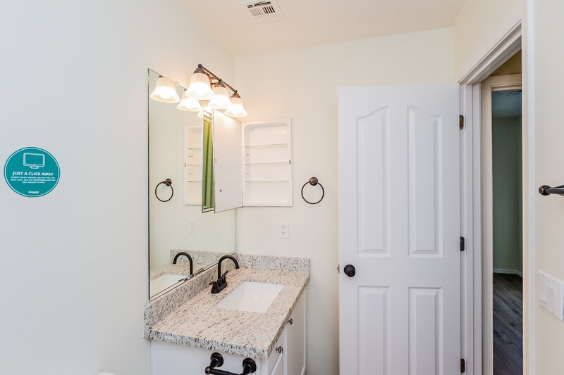 2,350/Mo, 3008 E Megan St Gilbert, AZ 85295 Bathroom View