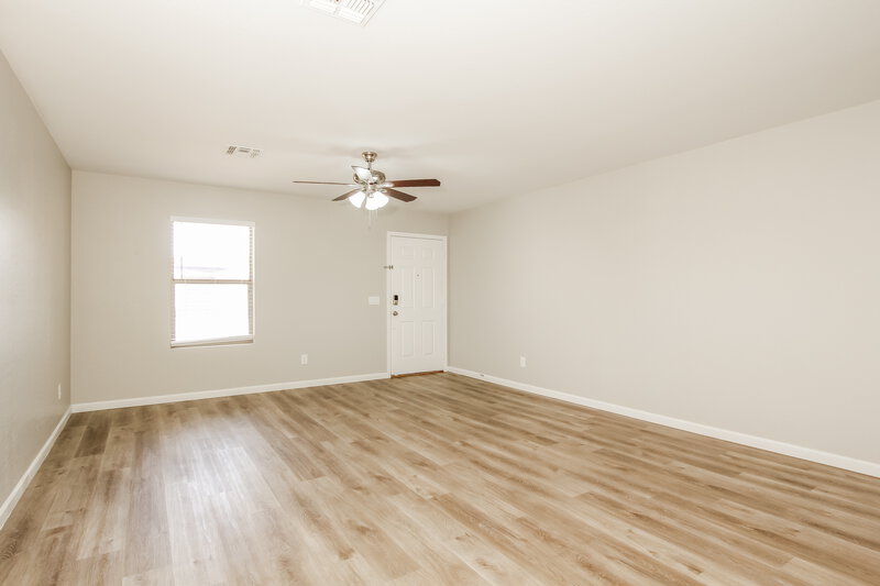 1,970/Mo, 11526 W Bloomfield Rd El Mirage, AZ 85335 Living Room View 2