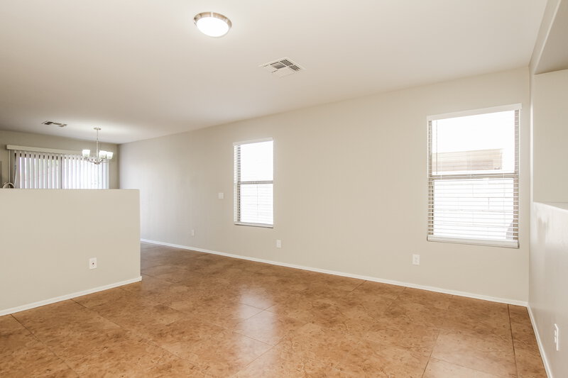 1,970/Mo, 11526 W Bloomfield Rd El Mirage, AZ 85335 Dining Room View