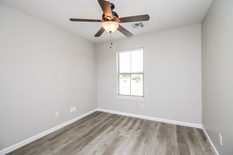 1,985/Mo, 32830 N Sandstone Dr San Tan Valley, AZ 85143 Bedroom View 2