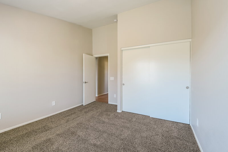 2,175/Mo, 3725 W Cat Balue Dr Glendale, AZ 85308 Bedroom View 3