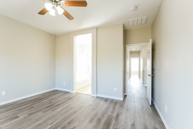 2,600/Mo, 4536 W Cottontail Rd Phoenix, AZ 85086 Main Bedroom View