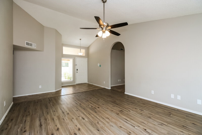 3,310/Mo, 1027 E Inca St Mesa, AZ 85203 Living Room View 2