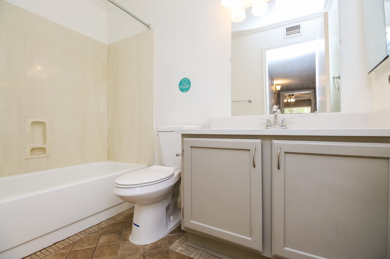 3,310/Mo, 1027 E Inca St Mesa, AZ 85203 Bathroom View