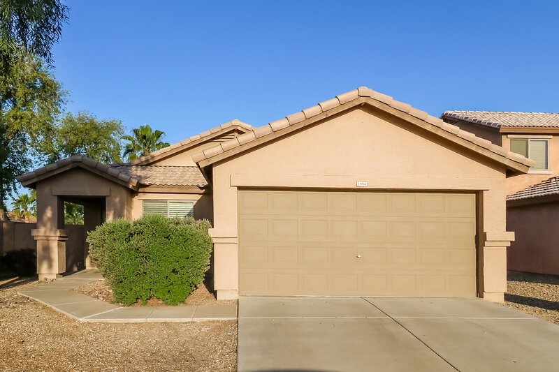 2,230/Mo, 1994 S 172nd Ln Goodyear, AZ 85338 External View