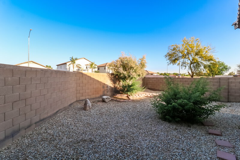 2,230/Mo, 1994 S 172nd Ln Goodyear, AZ 85338 Rear View 2