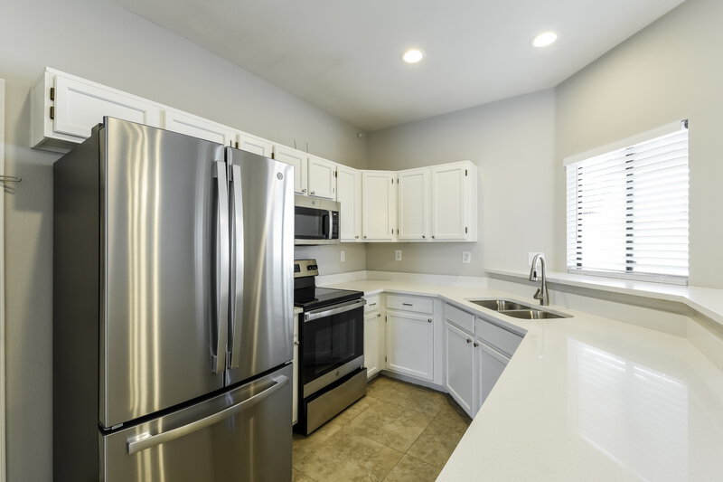 2,385/Mo, 2028 W Columbine Dr Phoenix, AZ 85029 Misc View 4